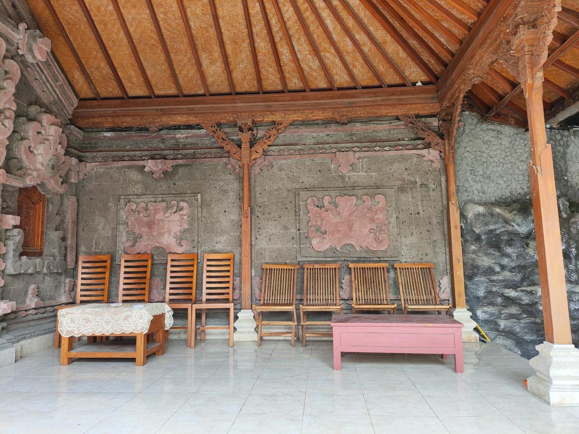 Ega S Hostel Batununggul Esterno foto